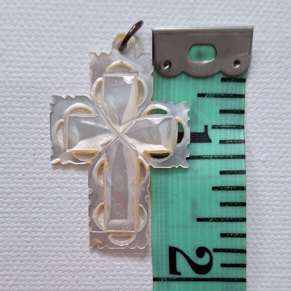 Mother of Pearl Cross Pendant - Picture 2 of 3